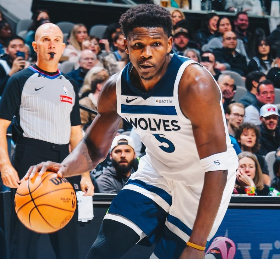 努尔基奇三双乔治爆砍43分，华子38+8+3难救主，爵士复仇森林狼