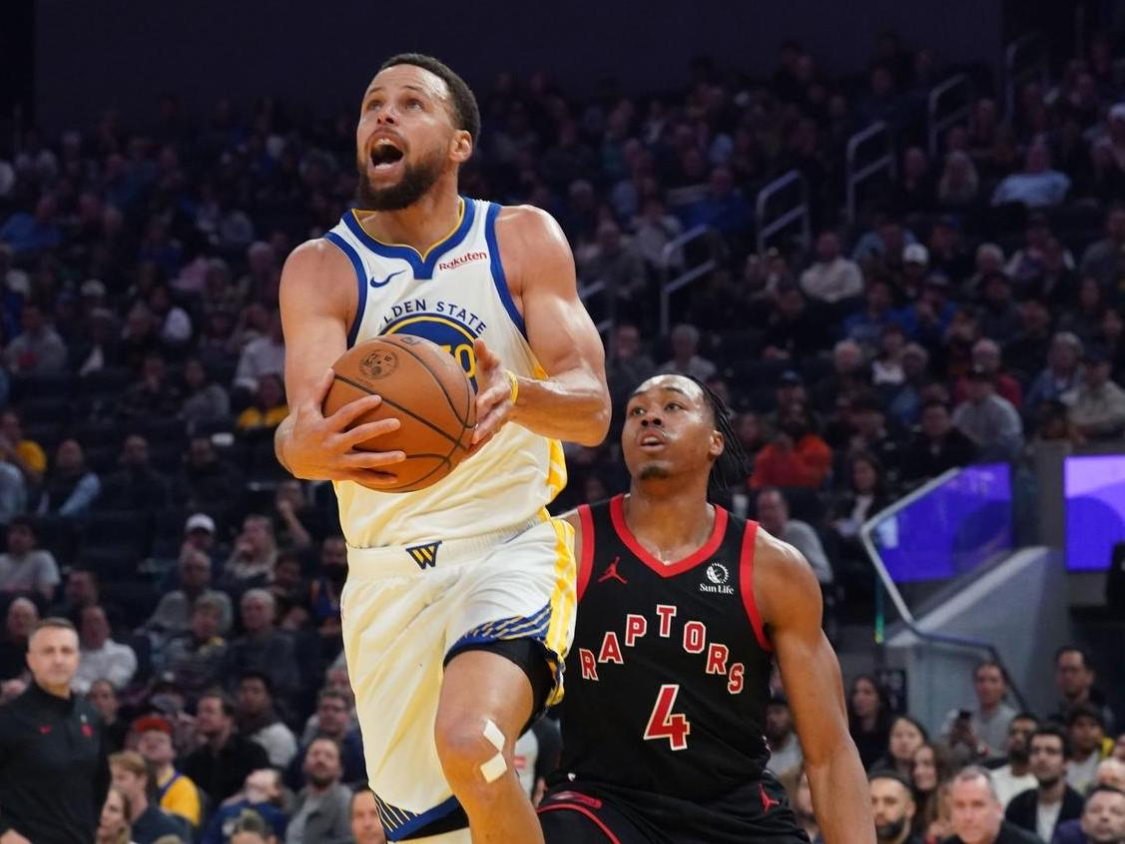 AG体育登录入口-没老大就原形毕露！库里16中6！正负值全场倒数第二！被吊打！